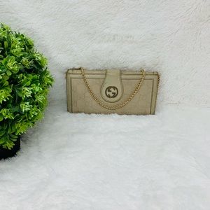 Preowned authentic Gucci wallet